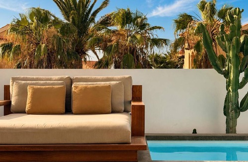 La Pared House | ABORA: Private Pool Ocean View Villa for Sunset Escapes