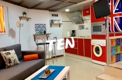 Capuchinos Apartment | Accommodation Groups City center + Loft type + 5 bathrooms + WiFi