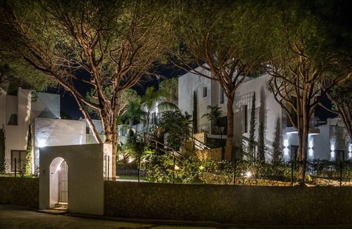 Cabo Roche Villa | Al Mar. Modern Andalus, beach access and views