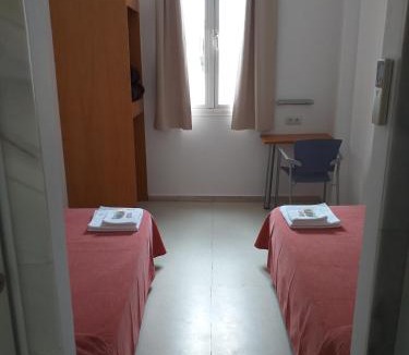 Jewish Quarter Hostel | Albergue Inturjoven Córdoba