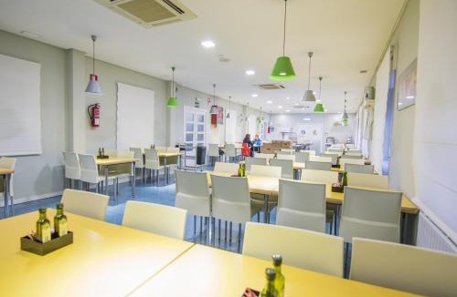 Huelva Hostel | Albergue Inturjoven Huelva