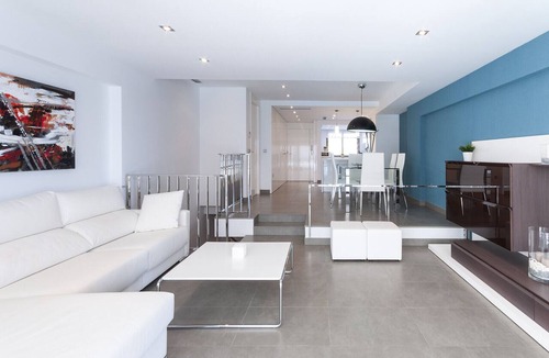 Playa de Gandia Apartment | Amazing Apartment in front of the Beach with sunny terrace. - only families