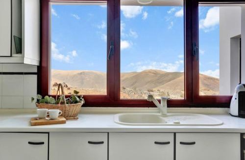 Guisguey House | Amazing real canarian house