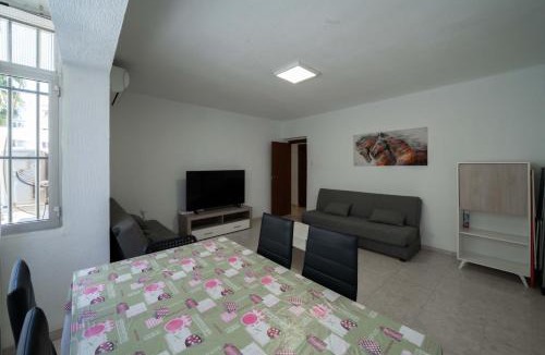 Almeria Apartment | Amplio apartamento cerca de la playa by Almeria2stay