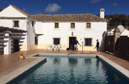Illora House | Andalucian Farmhouse with Private Pool overlooking city of Granada and mountains