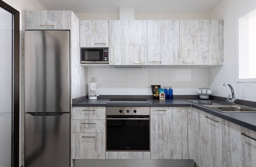 Caleta de Fuste Apartment | Apartamento con Terraza y piscina Pueblo Majorero