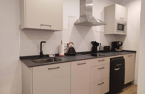 La Catedral Apartment | Apartamento en Plaza Séneca: Inés