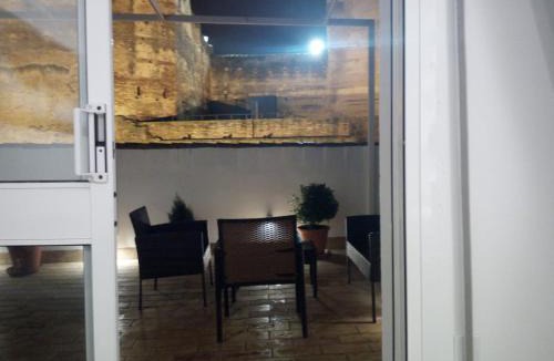 Carmona Apartment | APARTAMENTO PUERTA SEVILLA