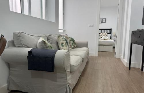Huerta del Rey Vallellano Apartment | APARTAMENTO URQUÍA