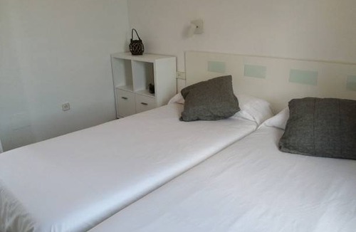 Bahia Calma Apartment | Apartamento Vista Piscina, Wifi Gratis