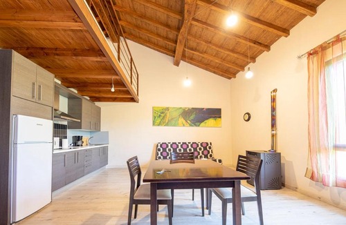 Agueda del Caudillo House | Apartamentos El Capricho