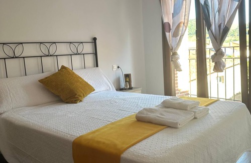 Casar de Palomero Apartment | Apartamentos Rurales La Estrella, enjoy nature and tranquility.