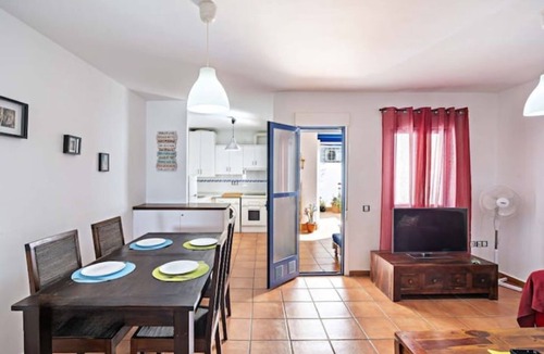 Las Negras Apartment | Apartment 100 meters from the beach with garage