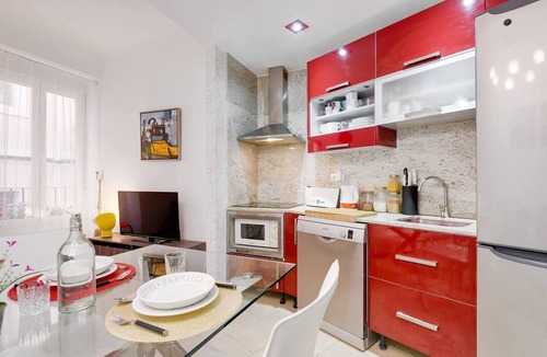 Barri Vell - Santa Creu Apartment | Apartment-3Bed-2Bath-CityCentre-NearBeach