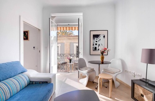 Barri Vell - Santa Creu Apartment | Apartment-3Bed-2Bath-CityCentre-NearBeach