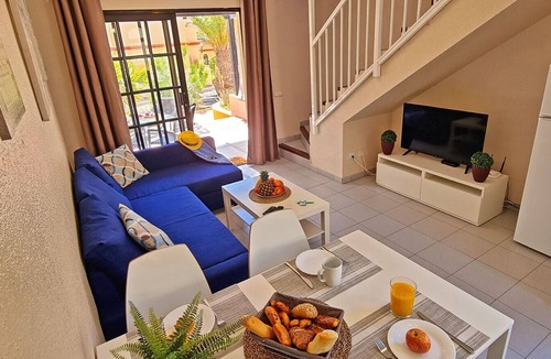 Bahia Calma House | Apartment C23 -WiFi max. 4 person pool terrace-Costa Calma Fuerteventura