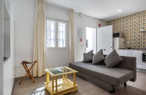 San Ambrosio Apartment | Apartment 'Casa de 10 - 4I' with Mountain View, Shared Pool & Wi-Fi