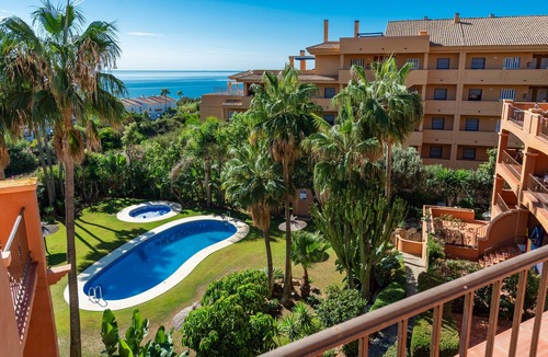Manilva Apartment | Apartment 'Casa Vasari' with Sea View, Wi-Fi and Air Conditioning