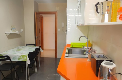 Los Tilos Apartment | Apartment 'Comfortable in The Center' with Balcony, Wi-Fi and Air Conditioning