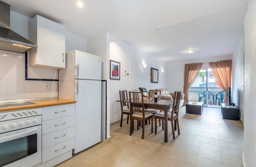 Flamenca Beach Apartment | Apartment "El Rincón at Alameda del Mar" close to the Beach with Pool & Wi-Fi