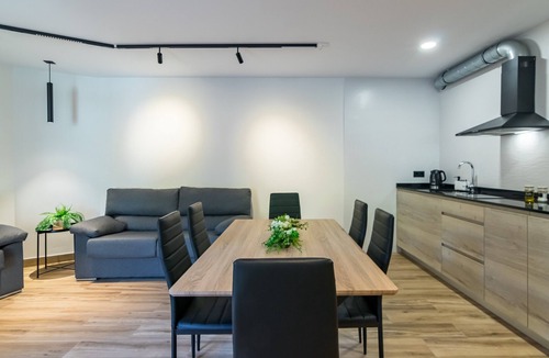 San Miguel de Aguayo Apartment | Apartment 'Las Casucas De Somavía 1' with Mountain View, Shared Terrace and Wi-Fi