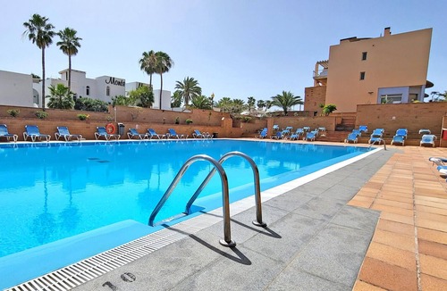 Esquinzo Condo | Apartment ESQUINZO