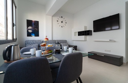 Arrecife House | Apartment in Arrecife 205 - 3 PEOPLE