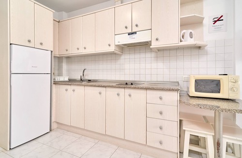 Chimenea Apartment | Apartment in 'N9' Hotel with Shared Pool, Wi-Fi, and Air Conditioning