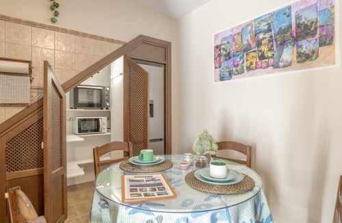Zahara de la Sierra Apartment | Apartment 'Los Cuatro Vientos' with Wi-Fi