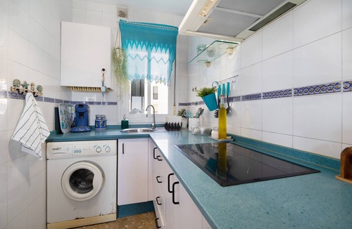 Chipiona Apartment | Apartment 'La Barca' with Shared Terrace, Wi-Fi, and Air Conditioning