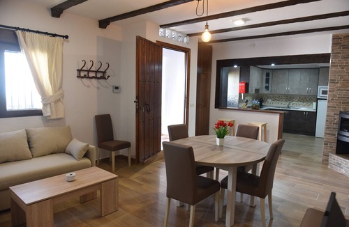 Beas de Segura Apartment | Apartment 'La Teja 5' with Mountain View, Wi-Fi and Air Conditioning