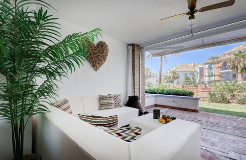 Bahia de Casares Apartment | Apartment 'La Perla de Marrakech 11' with Sea View and Wi-Fi