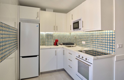 Distrito Sur Apartment | Apartment 'Las 4 Llaves De Córdoba 2' with Private Terrace, Wi-Fi and Air Conditioning