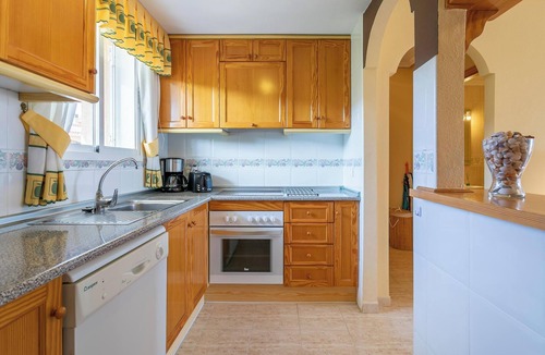 Los Arenales del Sol Apartment | Apartment Near the Beach with Sea View, Terraces, A/C & Shared Pool