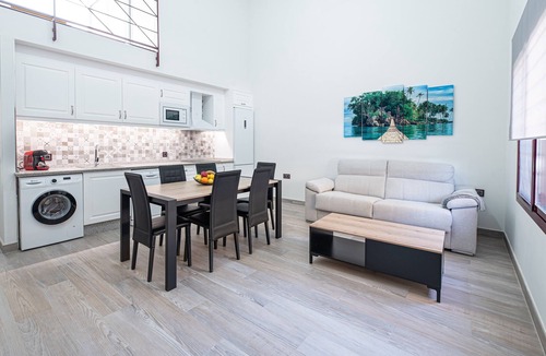 Isla Cristina Apartment | Apartment "Ocean Suites A6" with Terrace and Wi-Fi