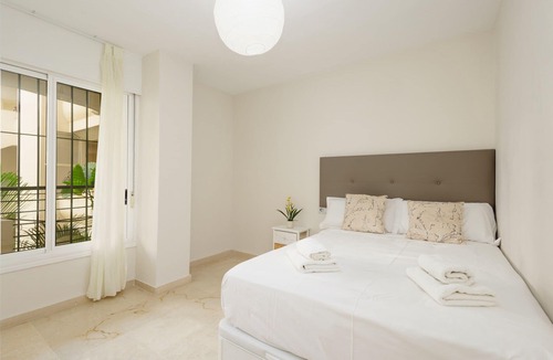 Guadalmina Apartment | Apartment on the 1st line of golf and near the beach in Marbella