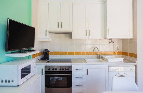 Molinell Apartment | Apartment 'Par3' with Shared Pool and Private Terrace