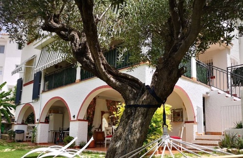 La Cala del Moral Apartment | Apartment with terrace and large private garden