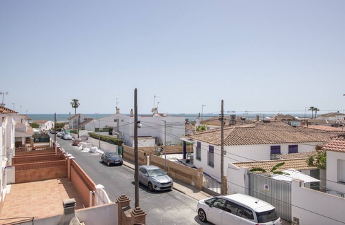 Mazagon Apartment | Apartment with Terrace and Sea Views in Mazagón