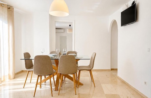 San Miguel-Capuchinos Apartment | Arellano Center Suites