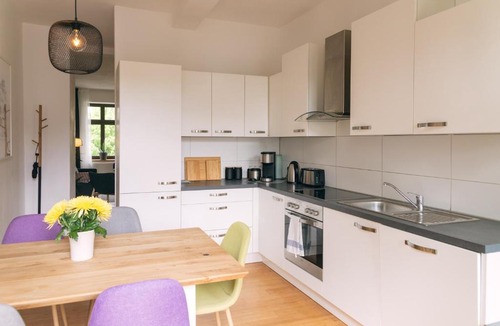 Zentrum-Nordwest Apartment | Arena Studio