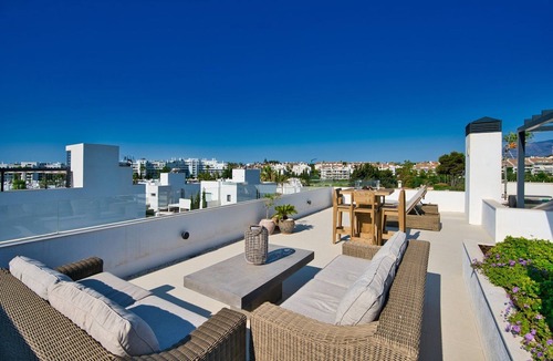 Guadalmina Villa | Astonishing Marbella Villa | 5 Bedrooms | Villa Katya | Private Pool & Close