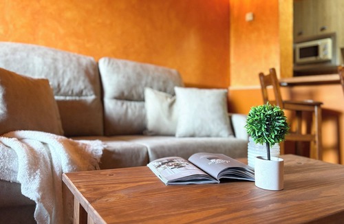 Guijo de Coria Apartment | AT Casa El Lago - Apartment for 2 to 4 people in a unique setting
