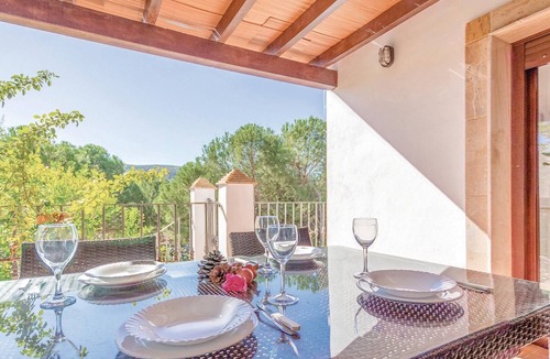 Iznajar House | Awesome home in Iznájar