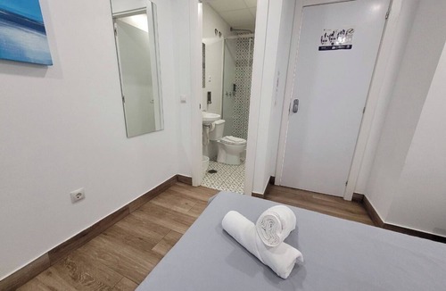 Malaga-Este Hotel | AYZ Elcano - Auto check-in property