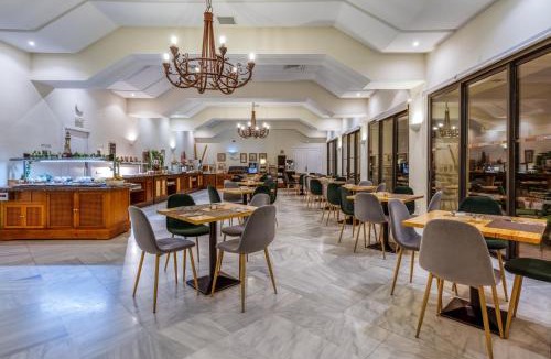 Los Barrios Hotel | AZZ Guadacorte Campo de Gibraltar
