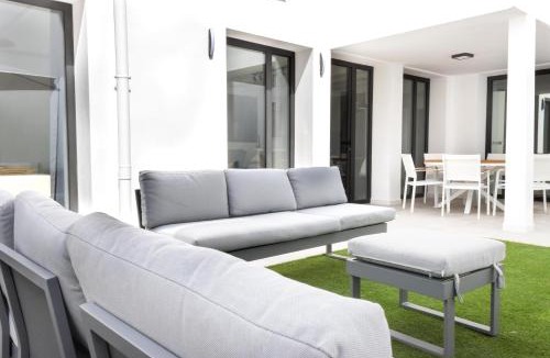 Vista de los Angeles-Rumina Apartment | Bajo con patio, Calle Cañada Aguilar 10