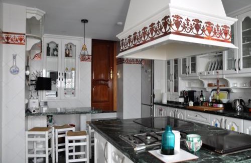 Barrio de la Villa House | Balcón de la Villa