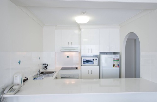 Coolangatta Hotel | Beachcomber International Resort