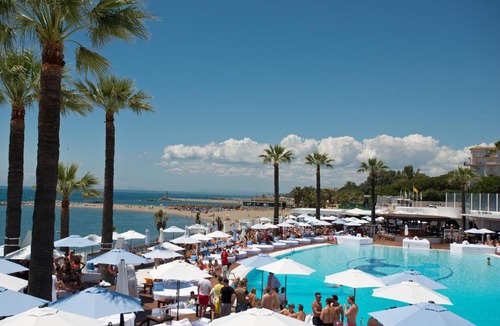 Puerto Banus Apartment | Beachfront apt for family